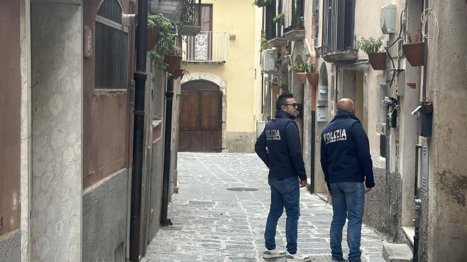 Polizia di Stato - Isernia:  Spaccio nel centro storico: arrestato il somalo che riforniva i pusher della zona.